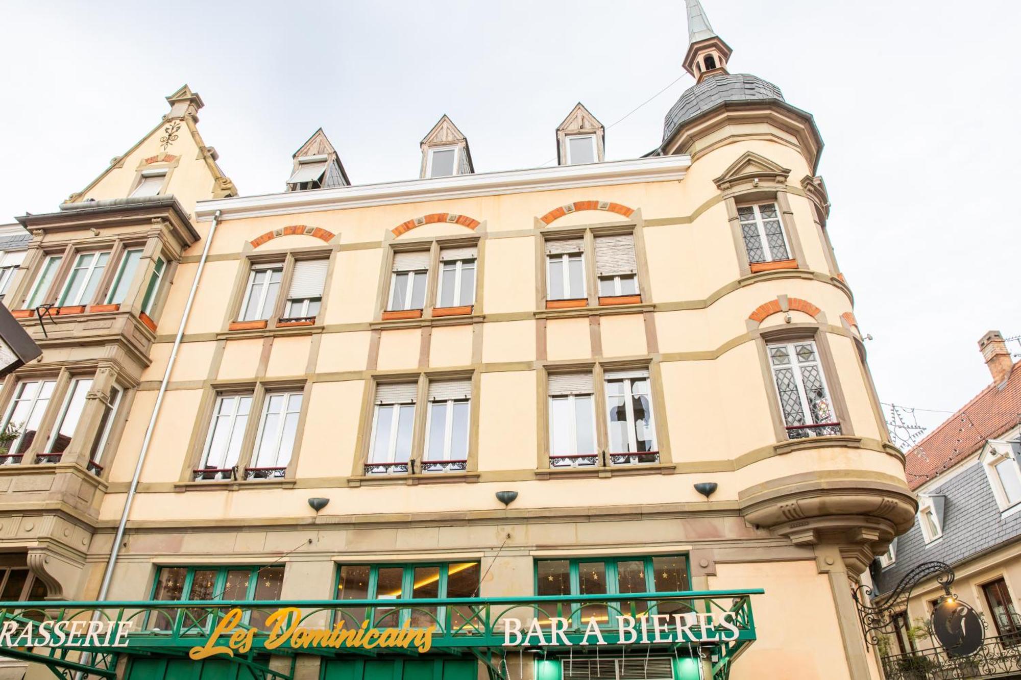 Place Des Dominicains Кольмар Экстерьер фото